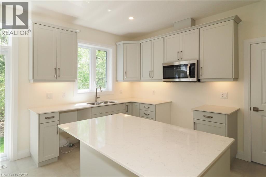 220 JEFFREY Place thumbnail 14