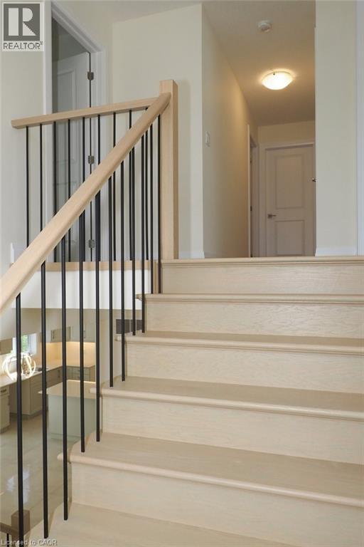 220 JEFFREY Place thumbnail 25