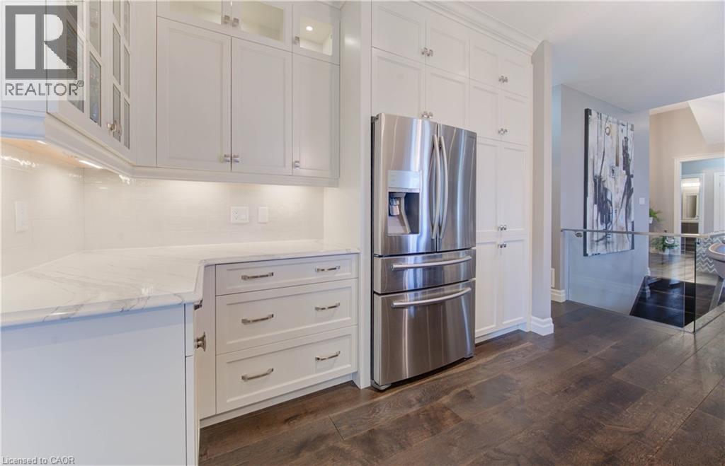 52 EDGEHILL Drive thumbnail 13