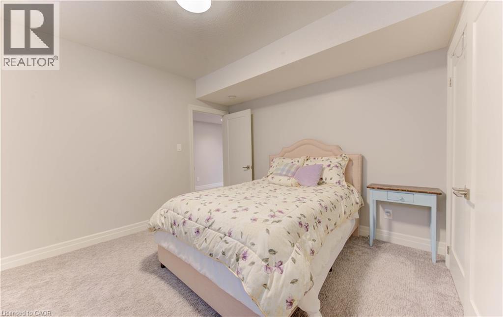 52 EDGEHILL Drive thumbnail 28