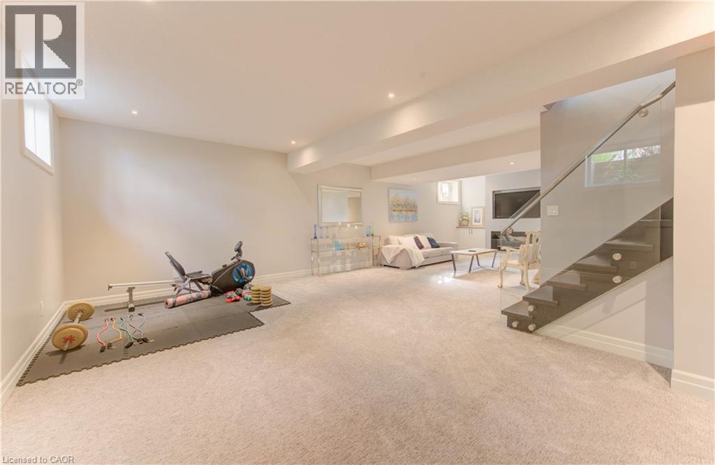 52 EDGEHILL Drive thumbnail 29