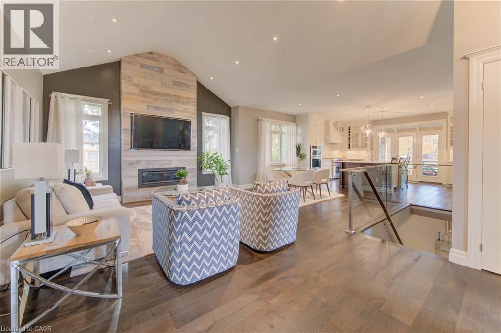 52 EDGEHILL Drive thumbnail 7