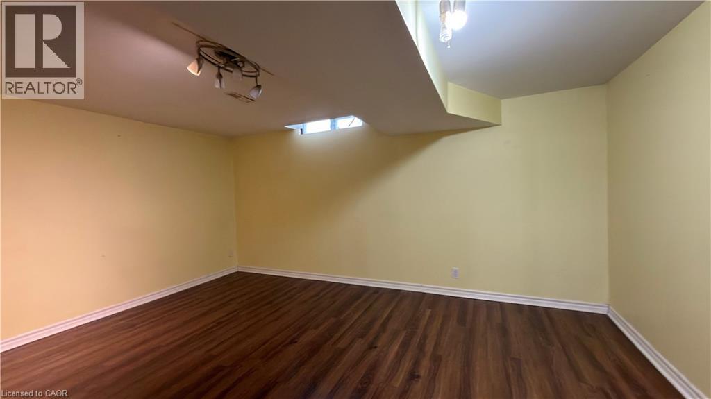 66 GLAMIS Road Unit# 33 thumbnail 25