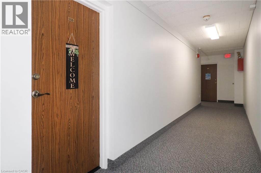 6 WALTON Avenue Unit# 206 thumbnail 5