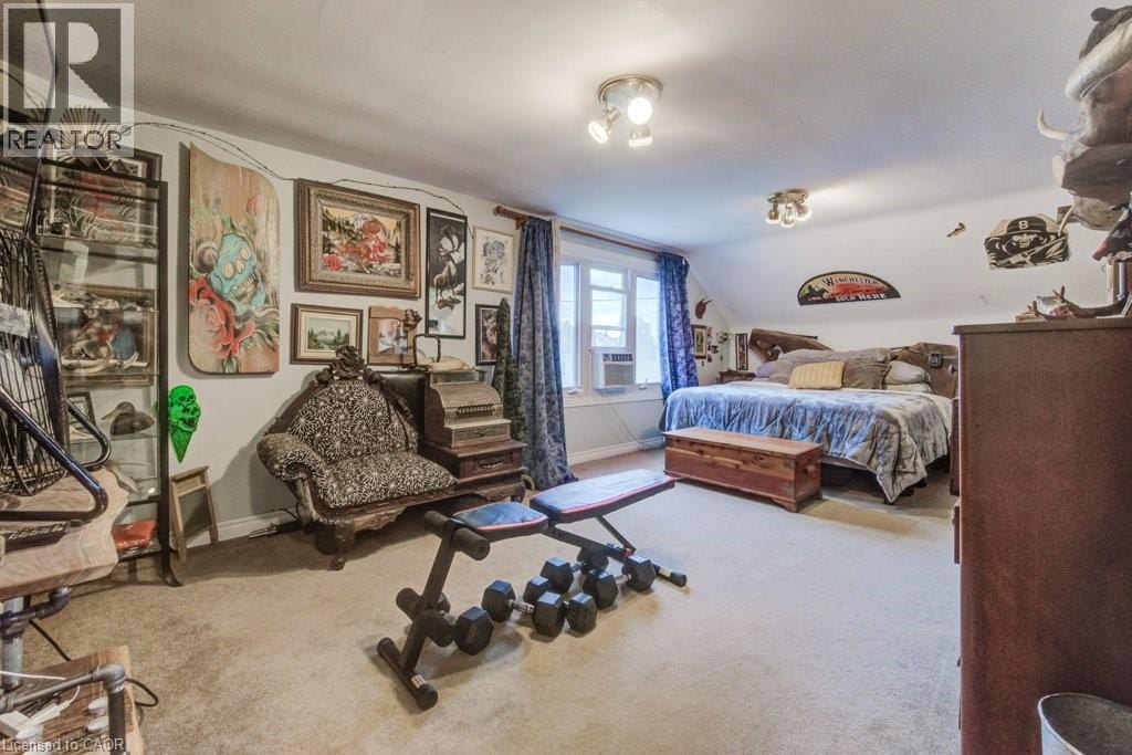 56 LILAC Street thumbnail 28