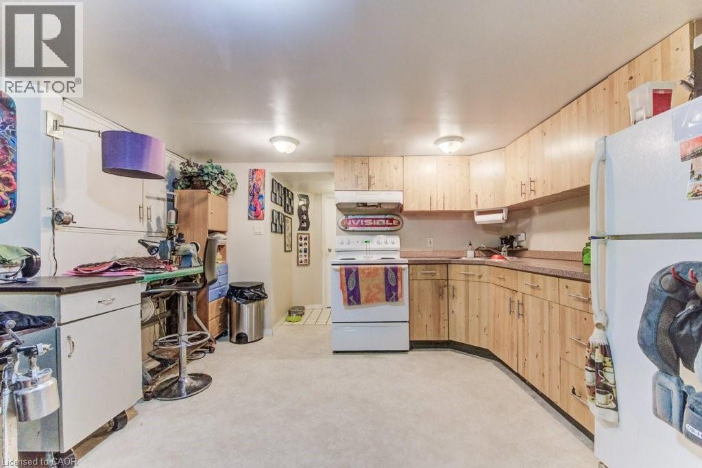 56 LILAC Street thumbnail 32