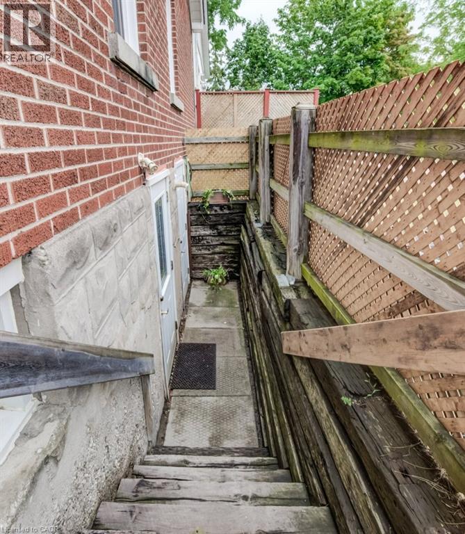 56 LILAC Street thumbnail 49