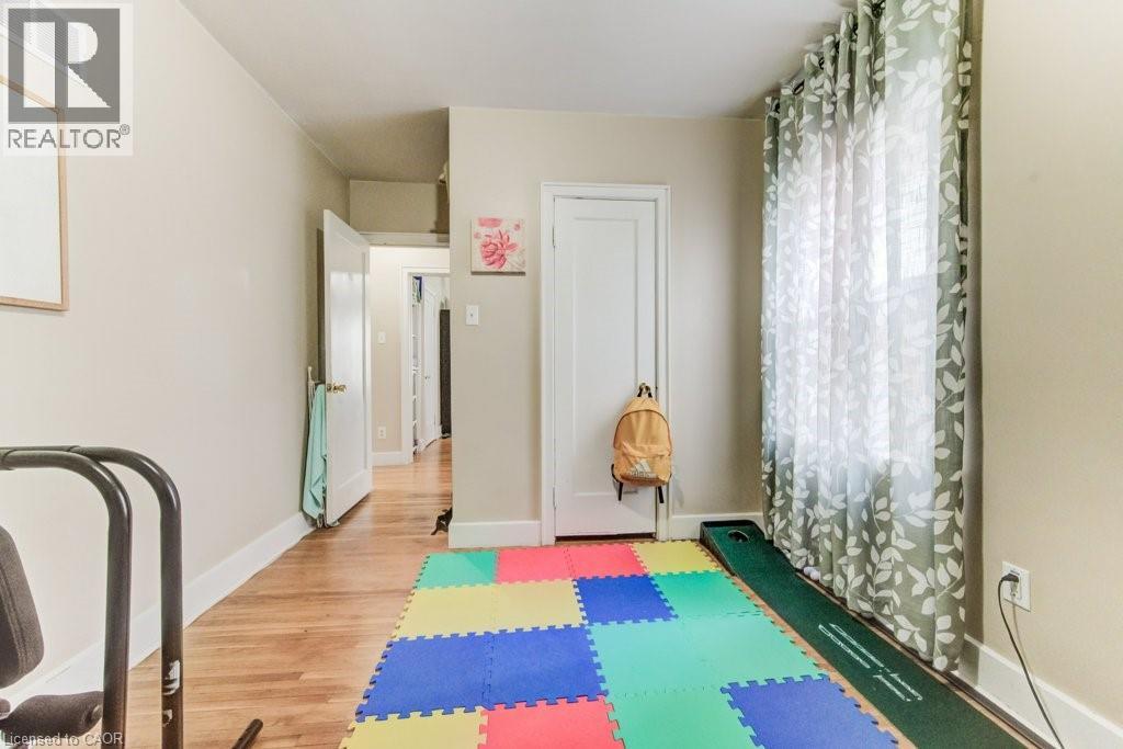 56 LILAC Street thumbnail 8