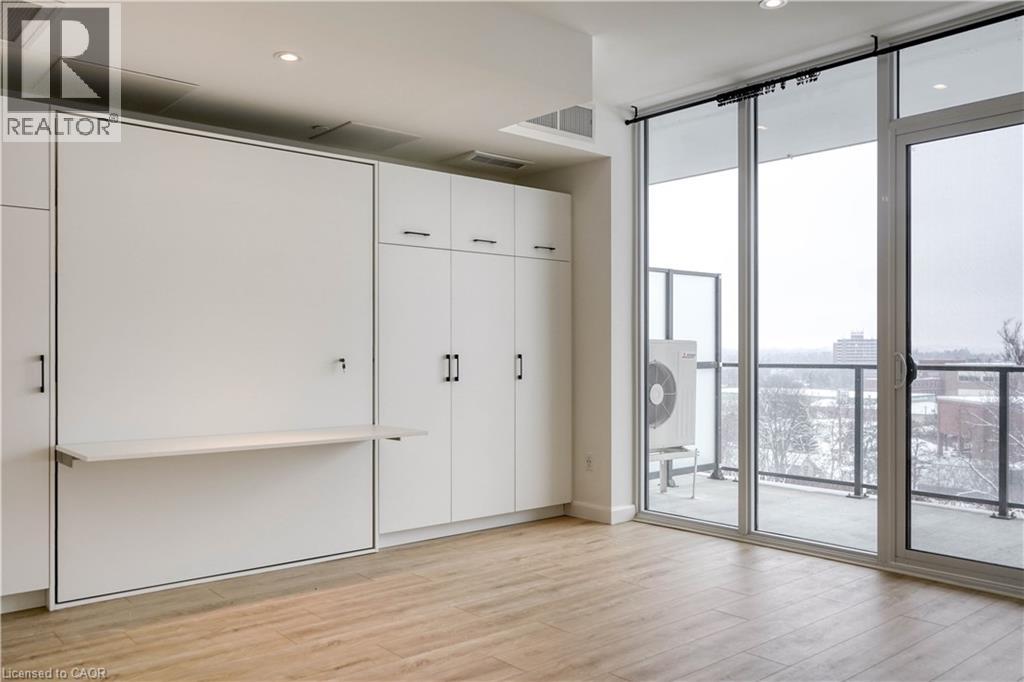 741 KING Street Unit# 1811 thumbnail 10