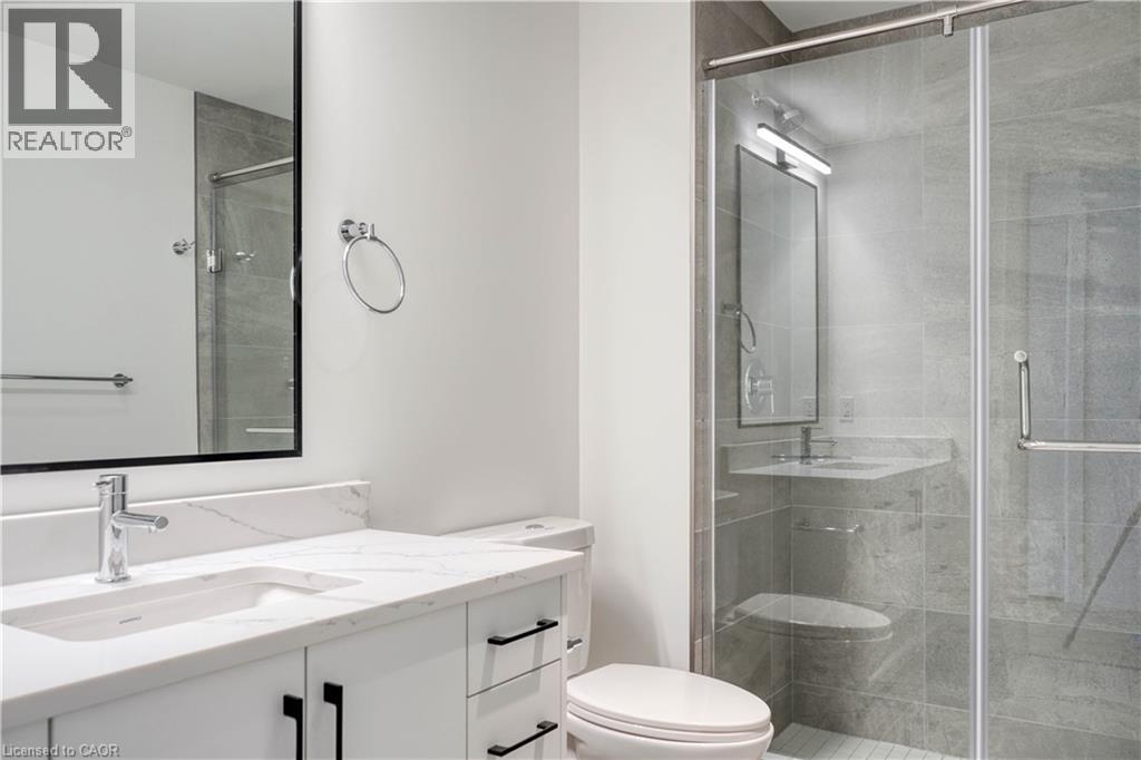 741 KING Street Unit# 1811 thumbnail 13