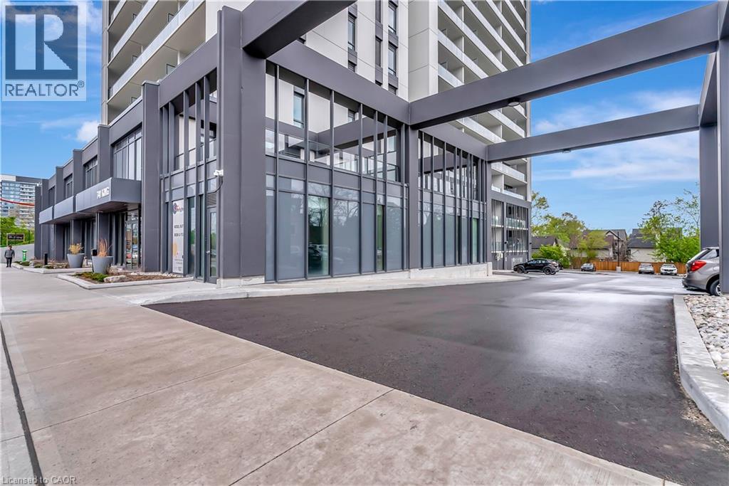 741 KING Street Unit# 1811 thumbnail 3