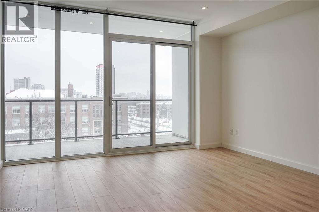 741 KING Street Unit# 1811 thumbnail 9