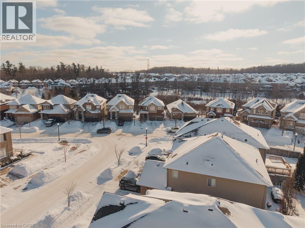 23 DOON CREEK Street thumbnail 33