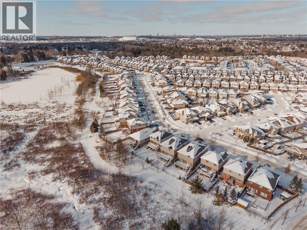 23 DOON CREEK Street thumbnail 30