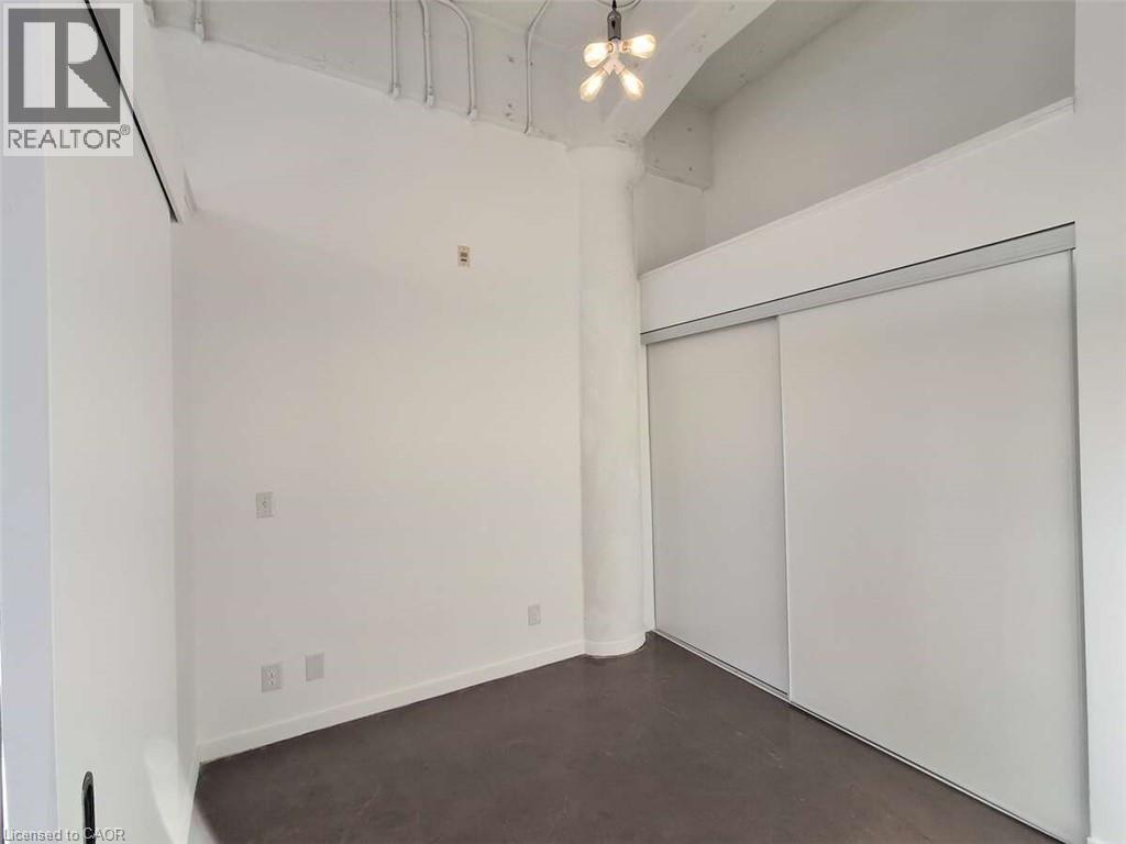 404 W KING Street W Unit# 116 thumbnail 5
