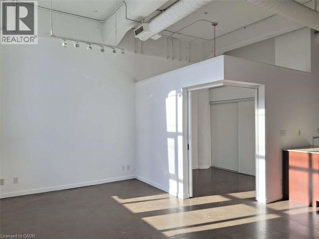 404 W KING Street W Unit# 116 thumbnail 6