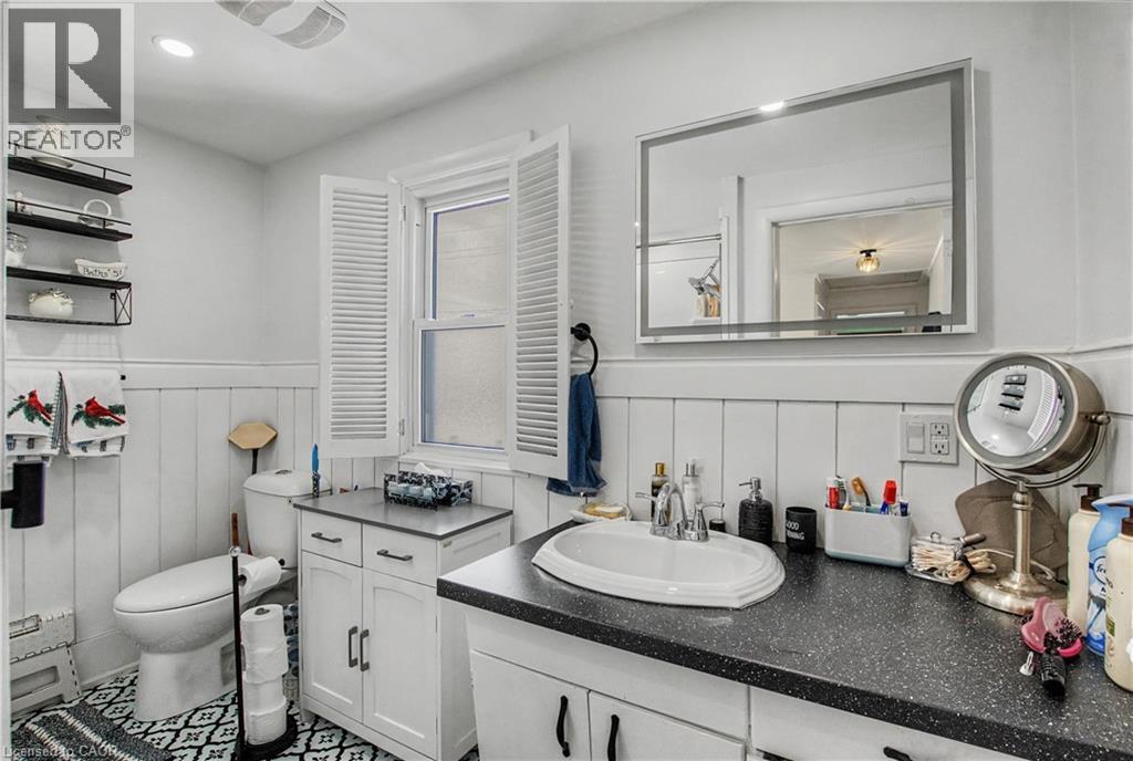 39 HENRY Street thumbnail 21