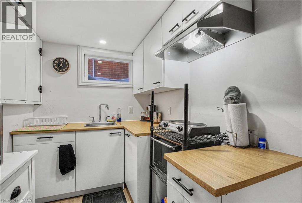 39 HENRY Street thumbnail 24