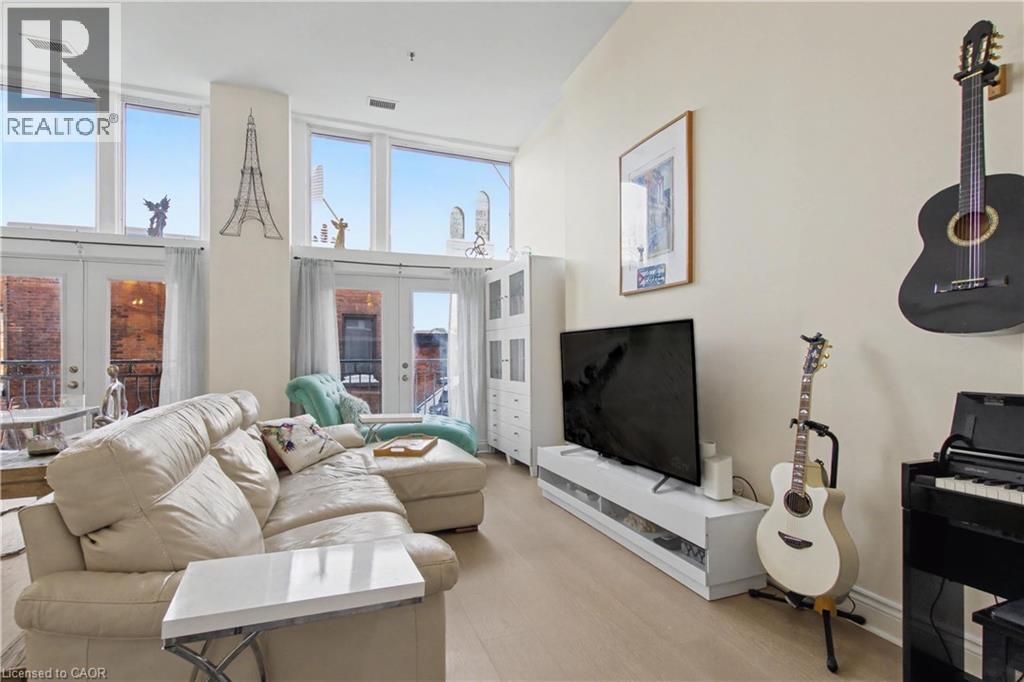 276 W KING Street W Unit# 213 thumbnail 7