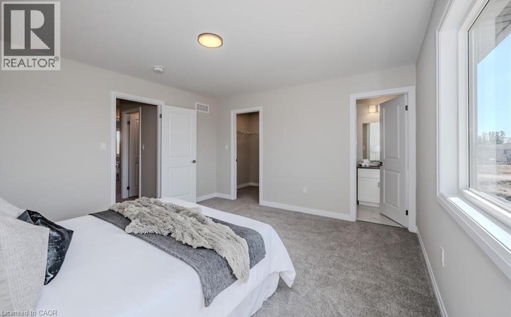 66 AYR MEADOWS Crescent thumbnail 19