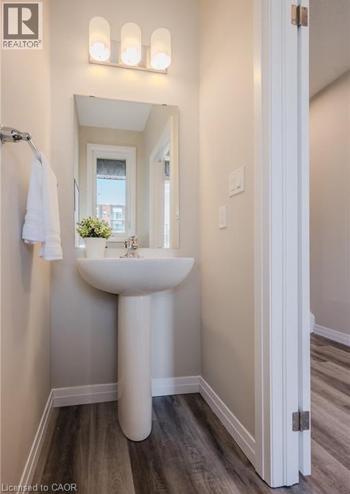 66 AYR MEADOWS Crescent thumbnail 3