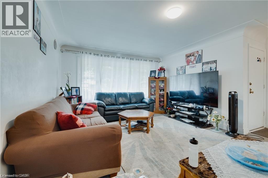 189 GATEWOOD Road thumbnail 8