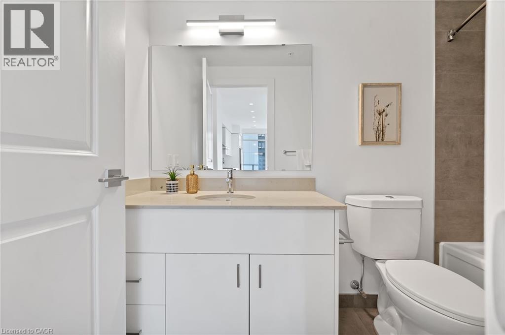 50 GRAND Avenue S Unit# 1702 thumbnail 15