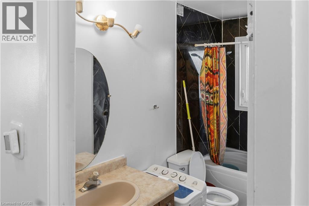 52 RUBY Street thumbnail 11