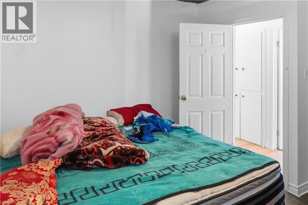 52 RUBY Street thumbnail 18