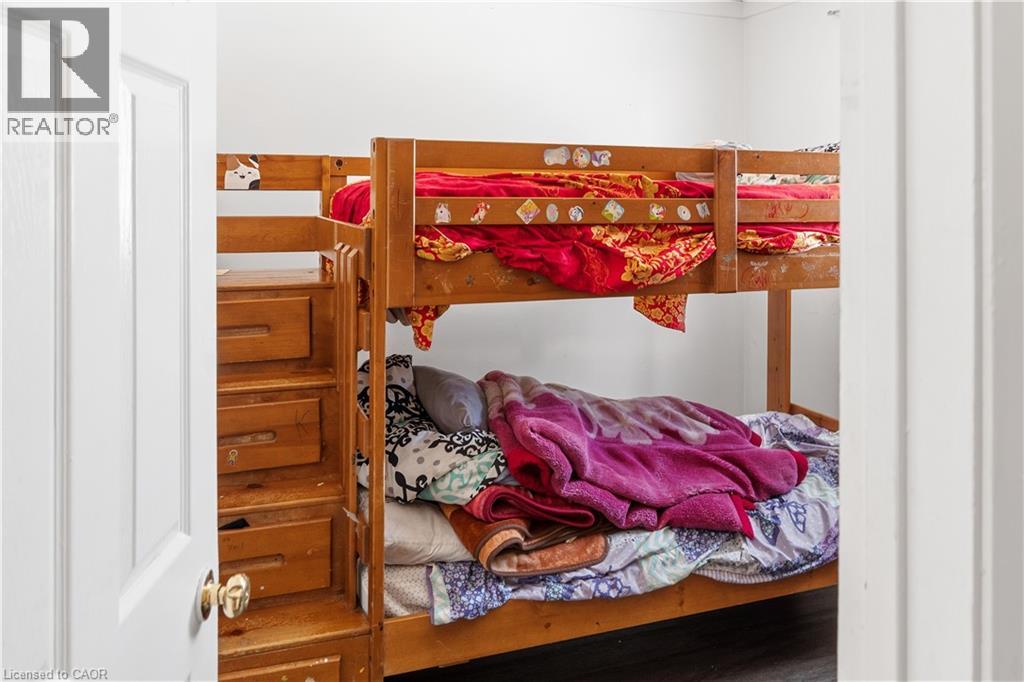 52 RUBY Street thumbnail 19