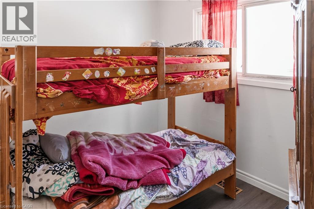 52 RUBY Street thumbnail 21