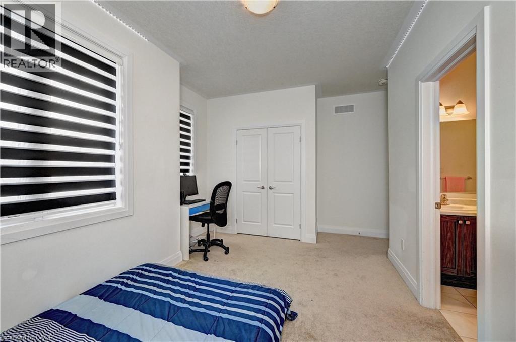 520 NATHALIE Crescent thumbnail 24