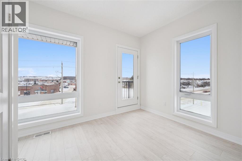 525 ERINBROOK Drive Unit# C062 thumbnail 16