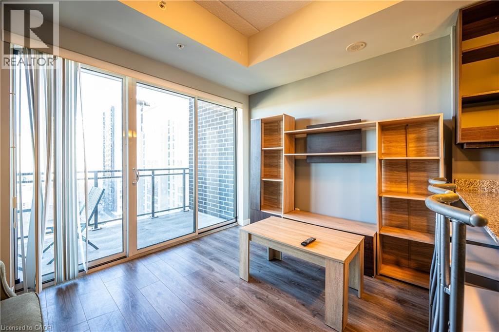 318 SPRUCE Street Unit# 1106 thumbnail 4