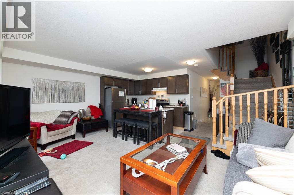 740 LINDEN Drive Unit# 11 thumbnail 11