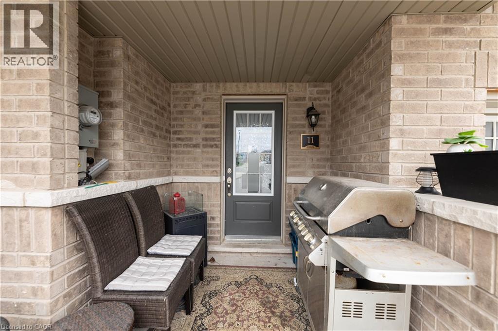 740 LINDEN Drive Unit# 11 thumbnail 2