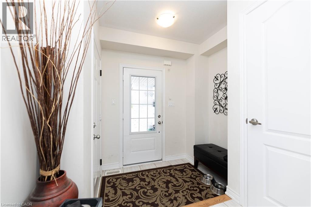 740 LINDEN Drive Unit# 11 thumbnail 4