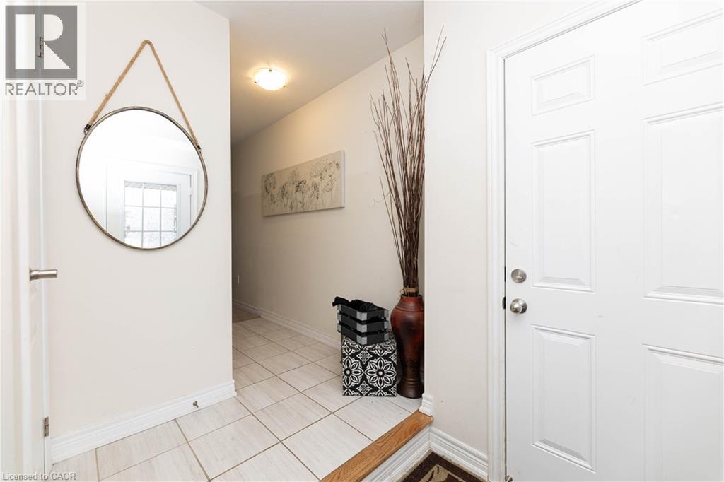 740 LINDEN Drive Unit# 11 thumbnail 5