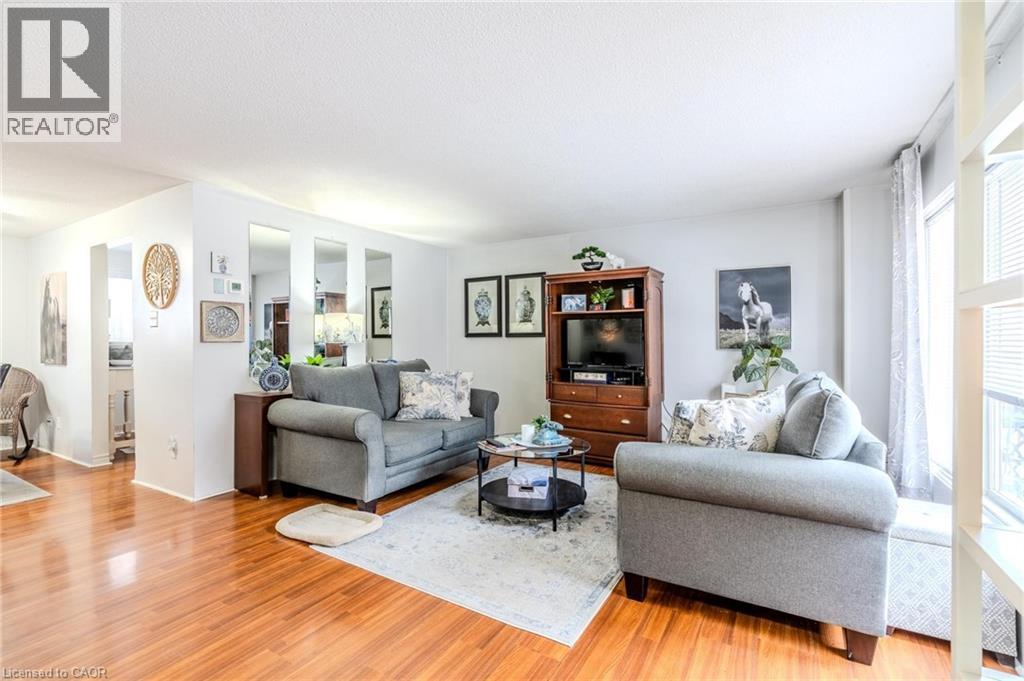 523 PARKVIEW Crescent Unit# 9 thumbnail 3