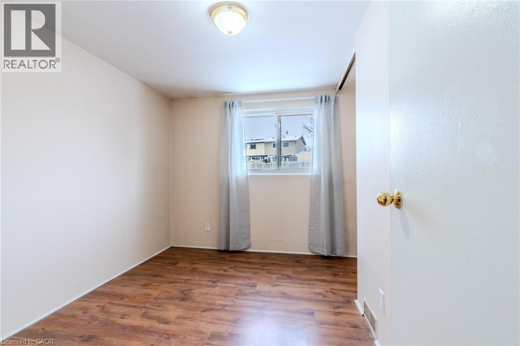 523 PARKVIEW Crescent Unit# 9 thumbnail 14