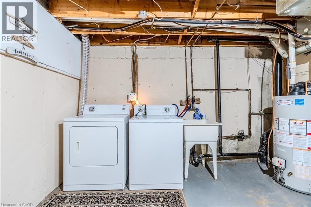 523 PARKVIEW Crescent Unit# 9 thumbnail 33