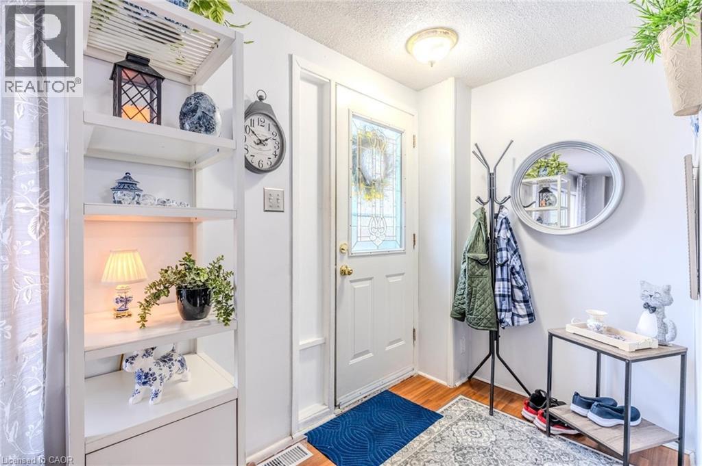 523 PARKVIEW Crescent Unit# 9 thumbnail 2