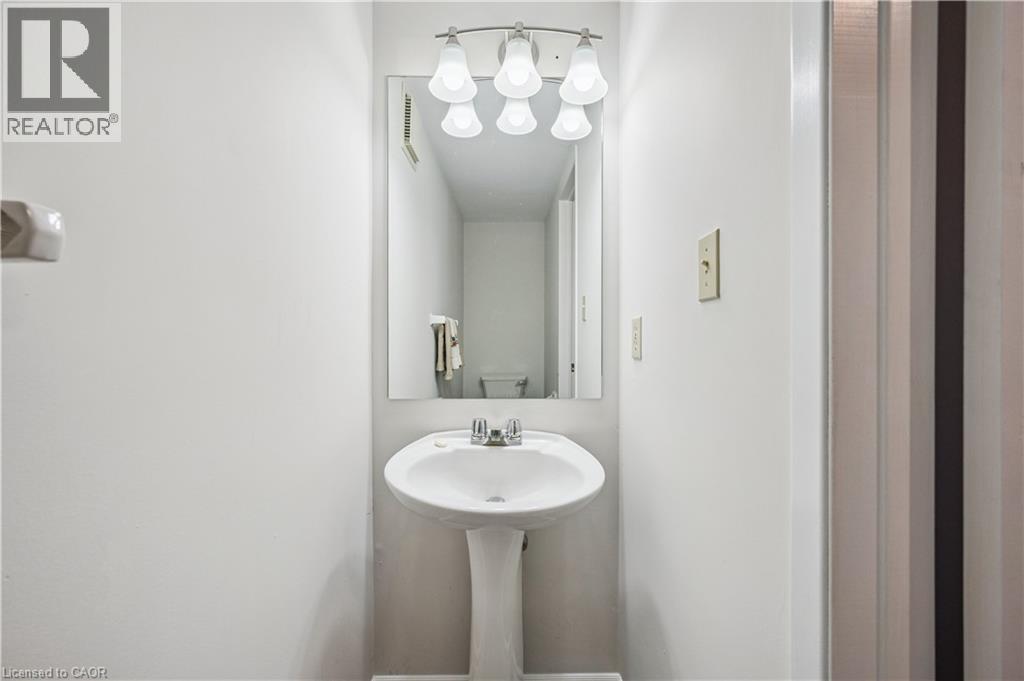 205 HIGHLAND Crescent Unit# 35 thumbnail 14