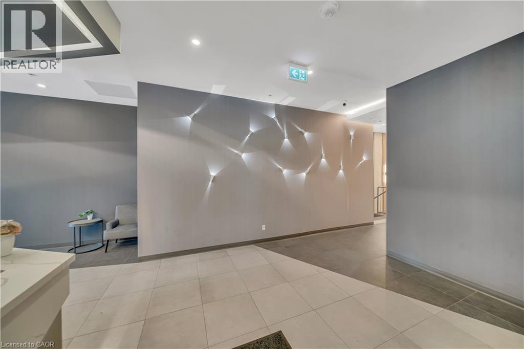 60 FREDERICK Street Unit# 2705 thumbnail 4