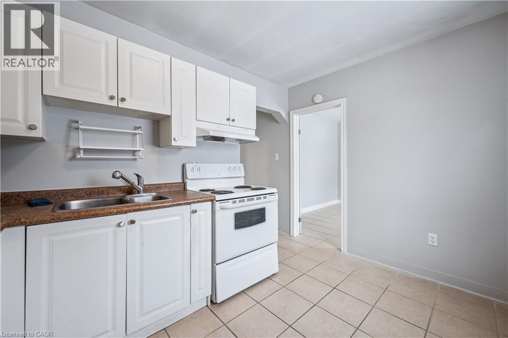 121 HESPELER Road thumbnail 17