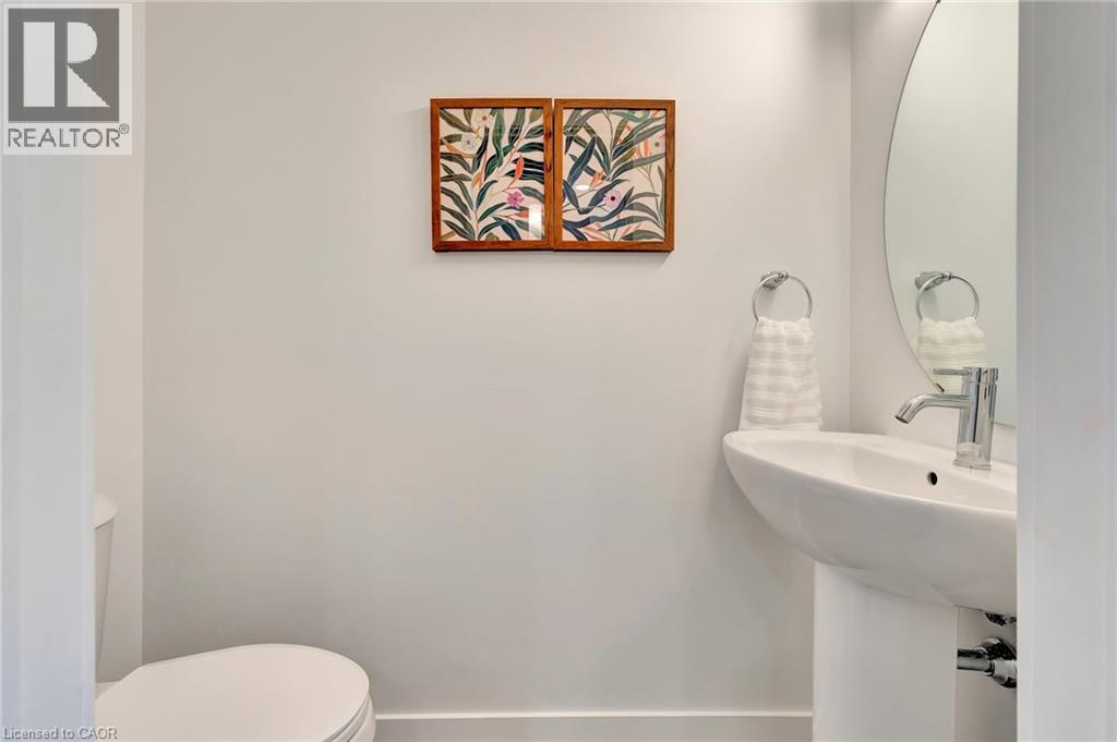 33 MILL Street thumbnail 17