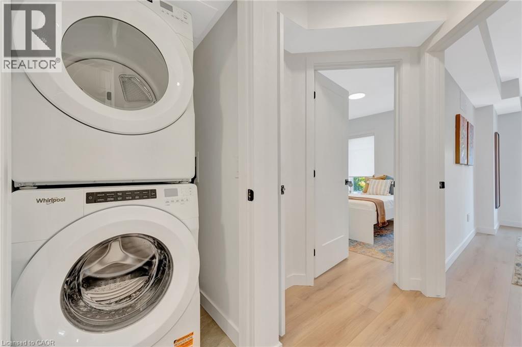 33 MILL Street thumbnail 18