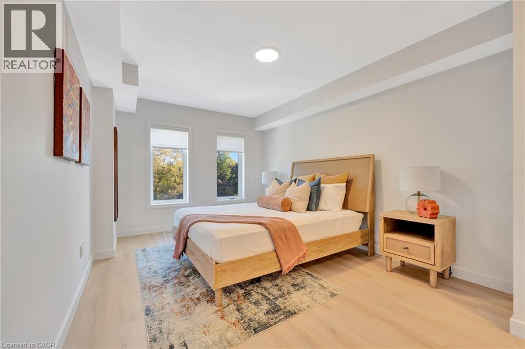 33 MILL Street thumbnail 19