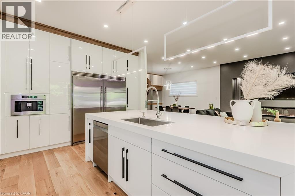 320 OTTERBEIN Road thumbnail 16