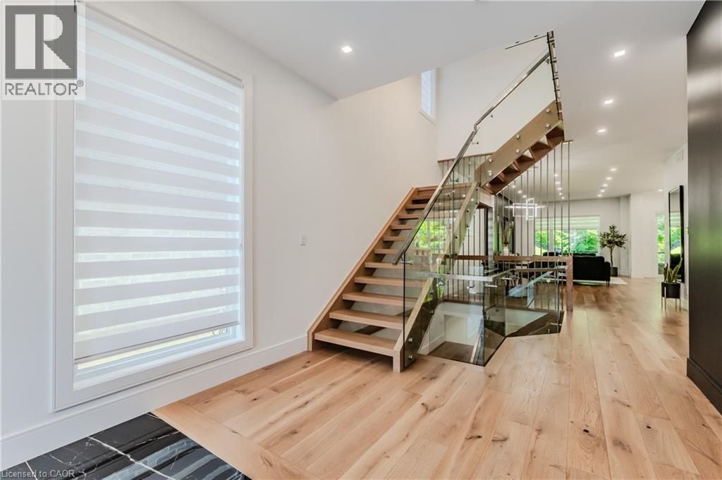 320 OTTERBEIN Road thumbnail 5